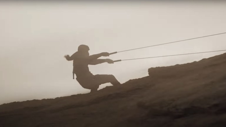 Paul Atreides and the Sandworm in Dune 2